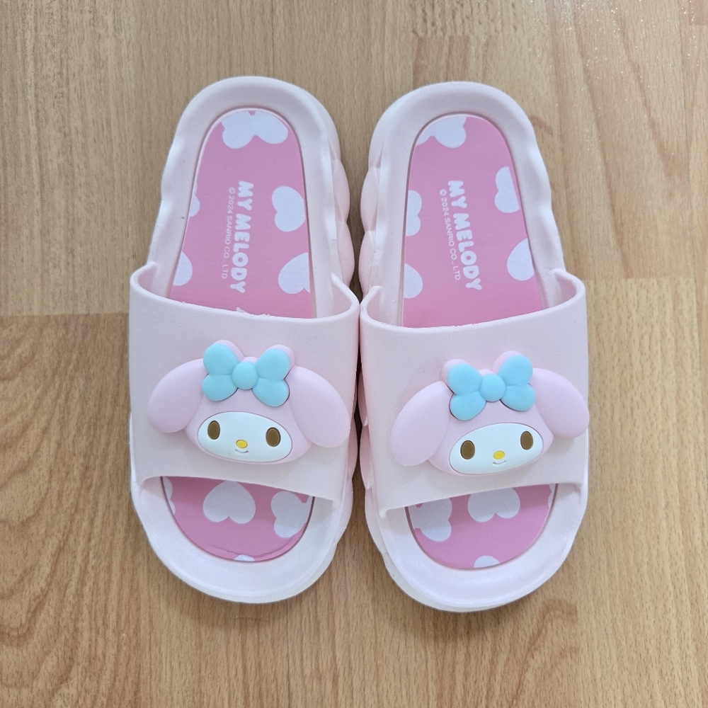 BRAND NEW kawaii Sanrio my melody house slippers kids size 3.5-4 size 34-35